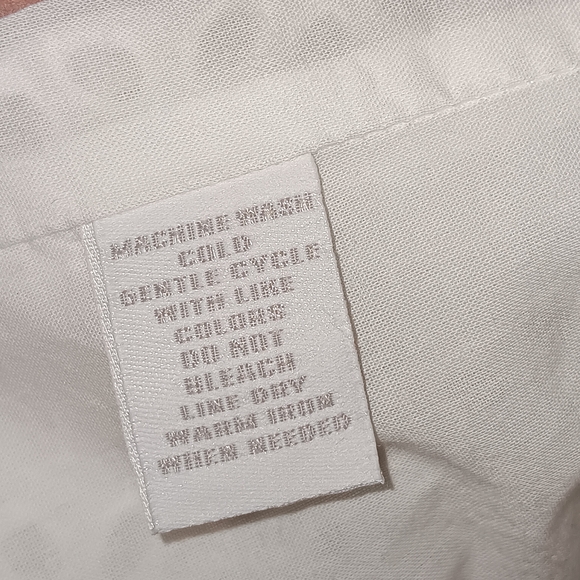 Elegant White Eyelet Women's Blazer - Picture 4 of 9